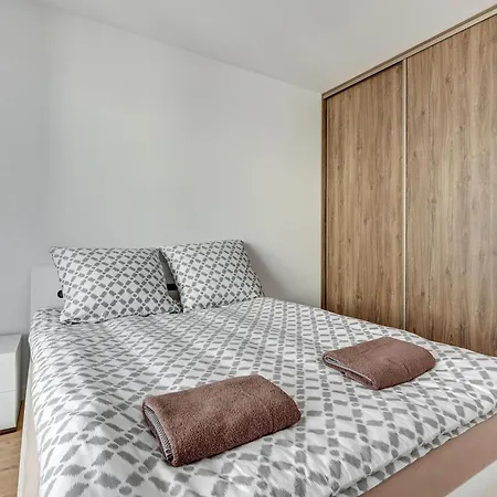 Platinium Luxury Walowa Γκντανσκ