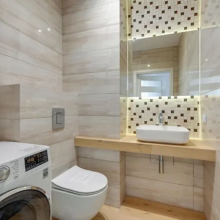 Platinium Luxury Wałowa Apartament *